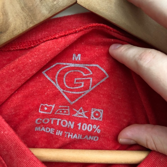 Thailand red elephant shirt - Picture 5 of 6